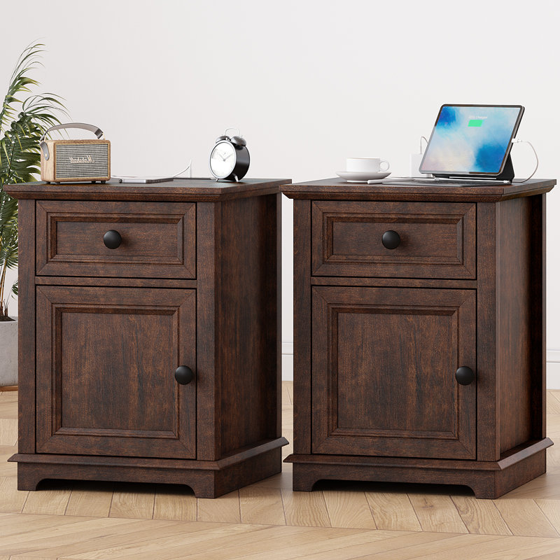 Ensemble de tables de bout à 1 tiroir avec rangement et prises intégrées Azella, Cerisier