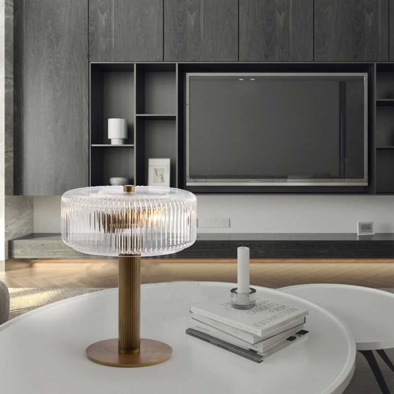 Lampe de table en verre nervuré