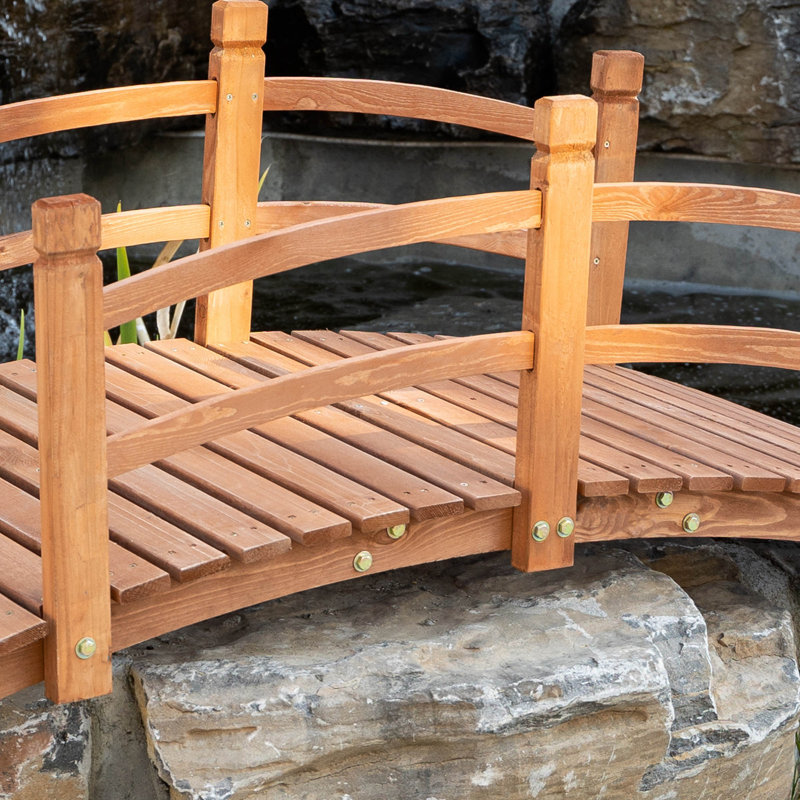Passerelle à arc classique en bois avec garde-corps pour passage d'étang Outsunny 5FT, orange