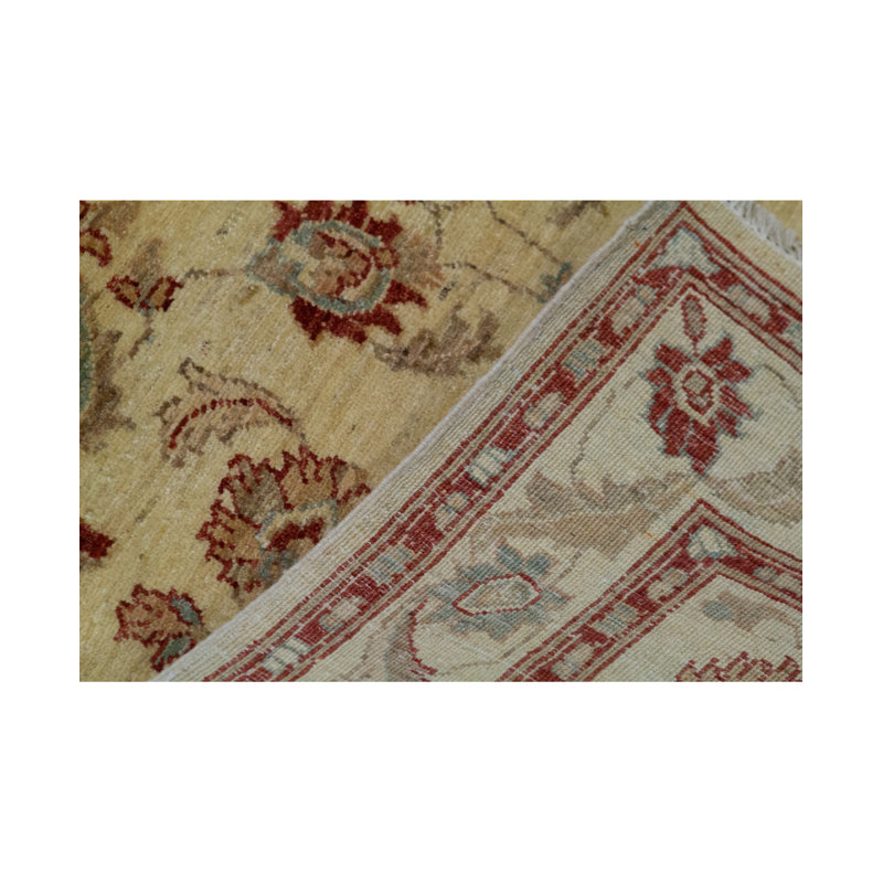 Tapis ivoire noué à la main de haute qualité