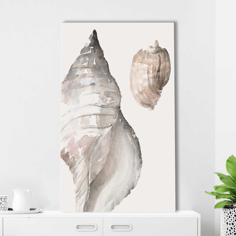 «Tonal Shell on Cream I» par Lanie Loreth - Peinture, Toile tendue, H 30 po x l 18 po x P 1 po