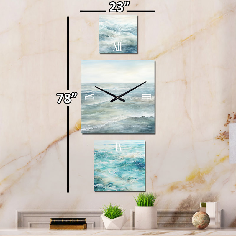 Lynh Metal Wall Clock