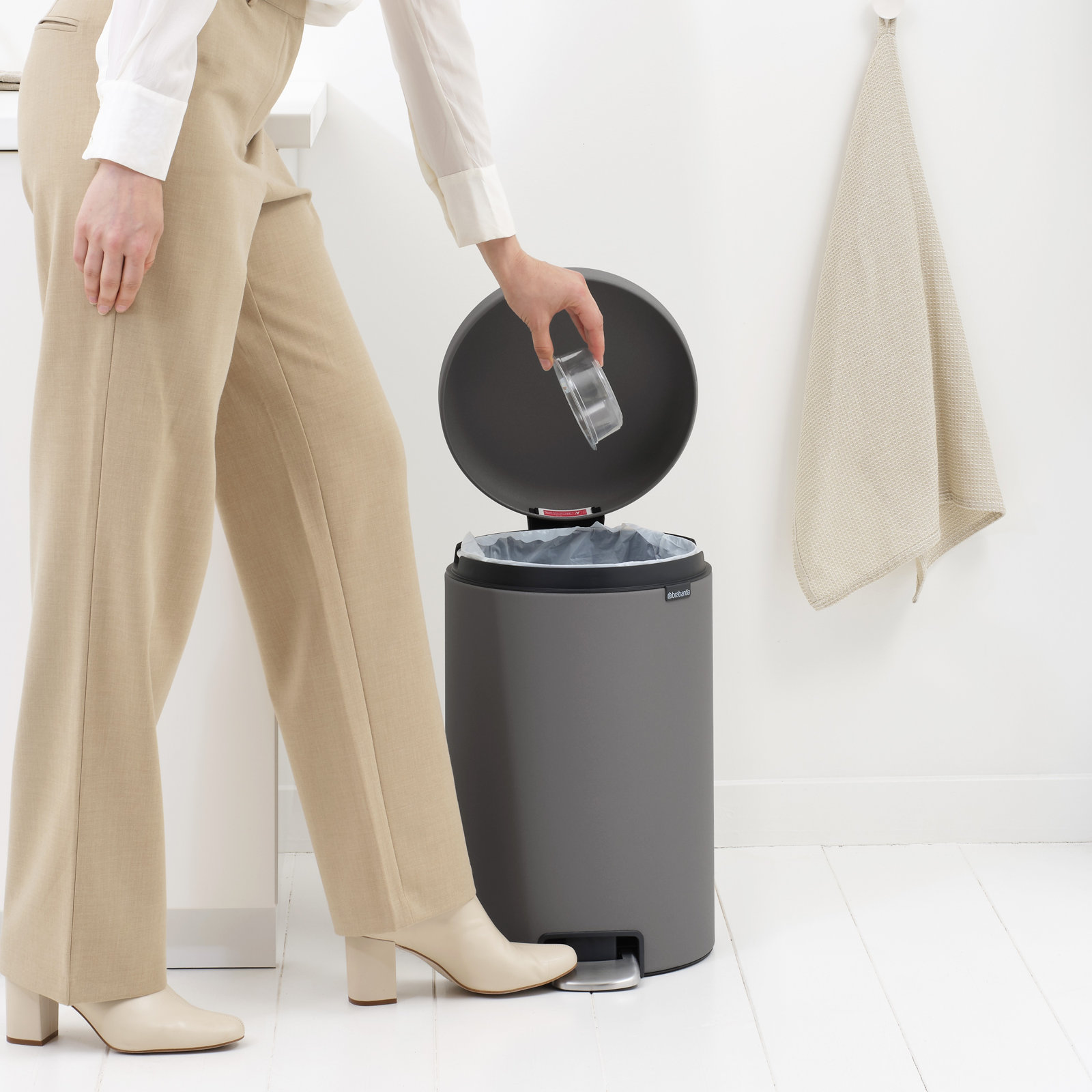 Brabantia Newicon 5.3gal Step-On Can, Mineral Concrete Gray