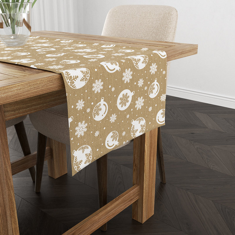 Chemin de table Hearne
