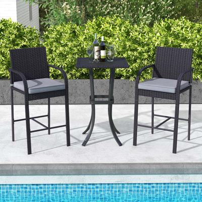 Ensemble de 3 chaises de patio en osier et table carrée avec structure en métal robuste