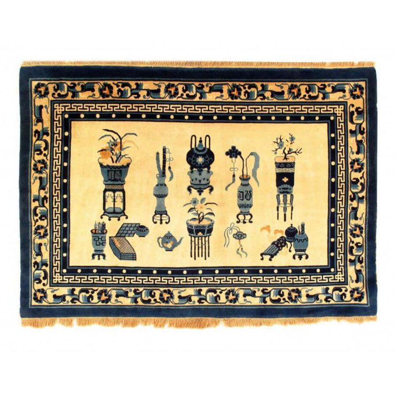 Oriental Area Rug in Ivory