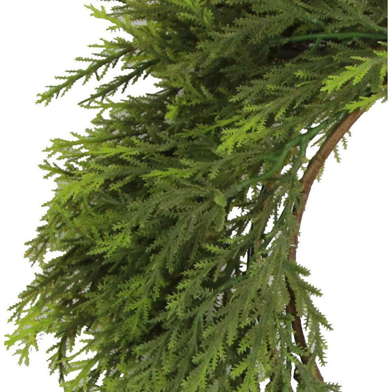 Couronne de Noël - Vert - Fausse couronne de cèdre chinois de 25 pouces pour porte d'entrée, mur ou décor de fêtes intérieur / extérieur