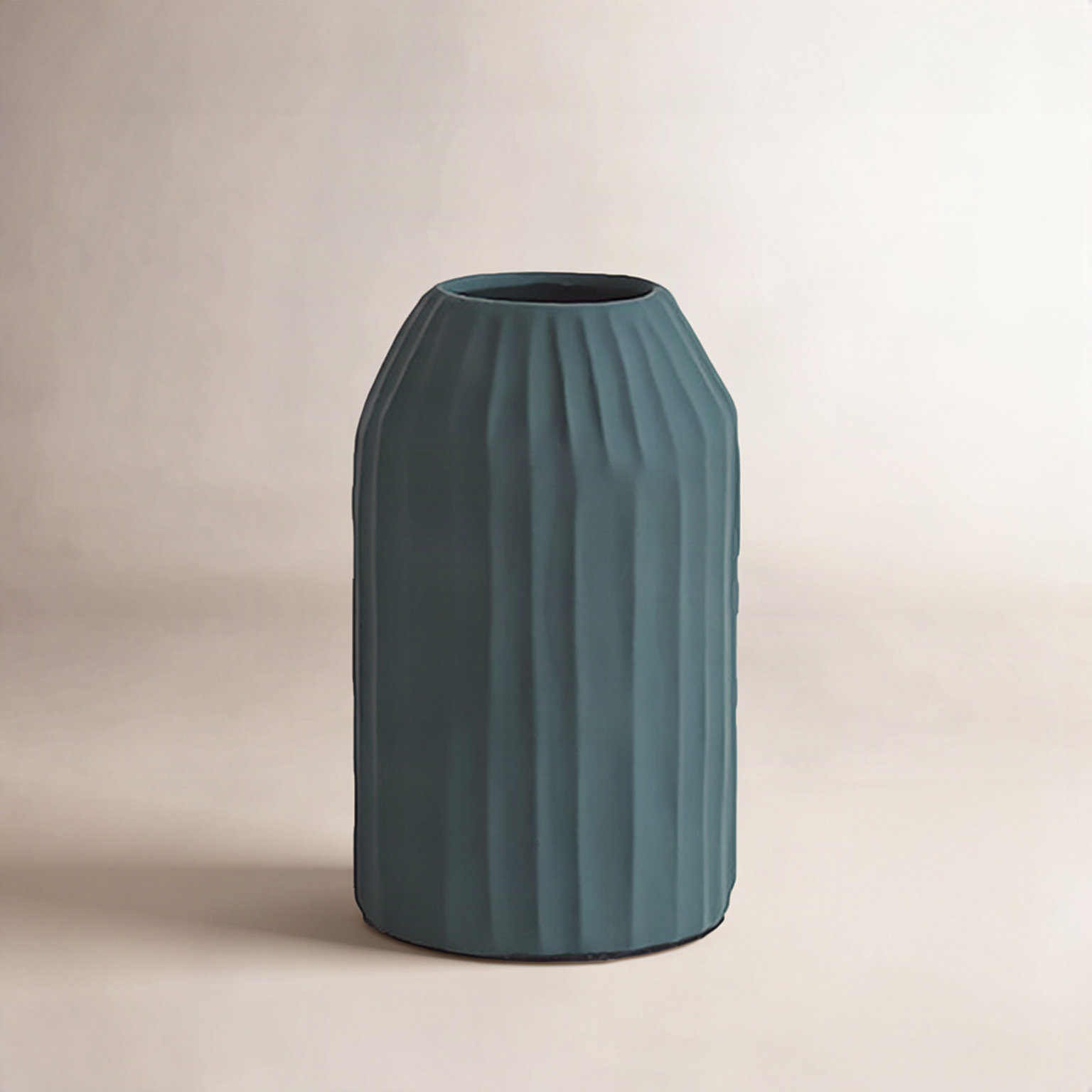 Aviva 8.8'' Handmade Ceramic Table Vase