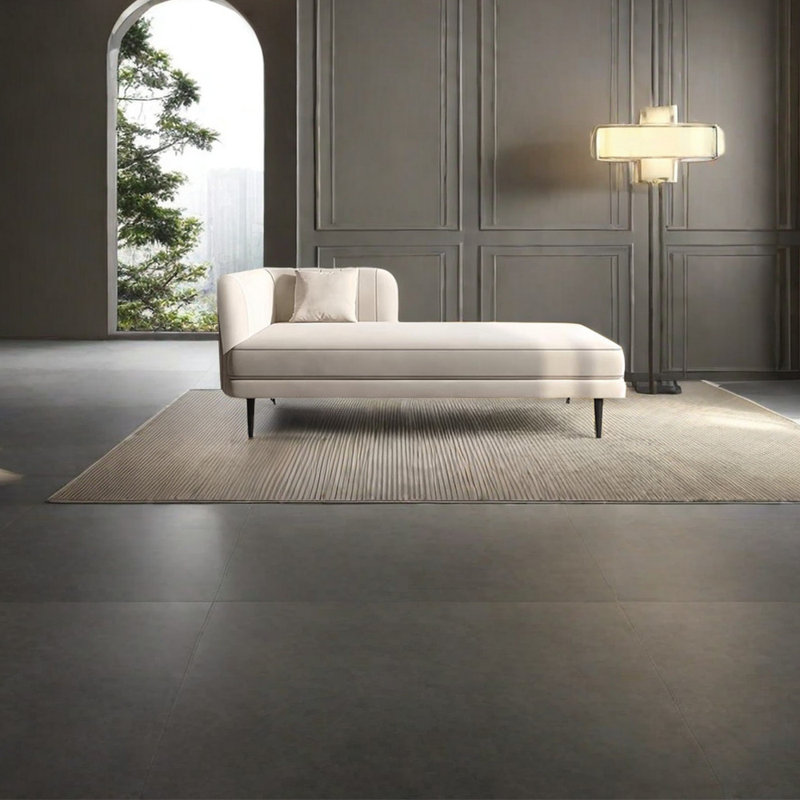 Chaise longue rembourrée Tione, Accoudoir à droite (vu de face), Beige