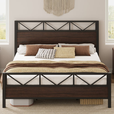 Wykeisha Platform Bed