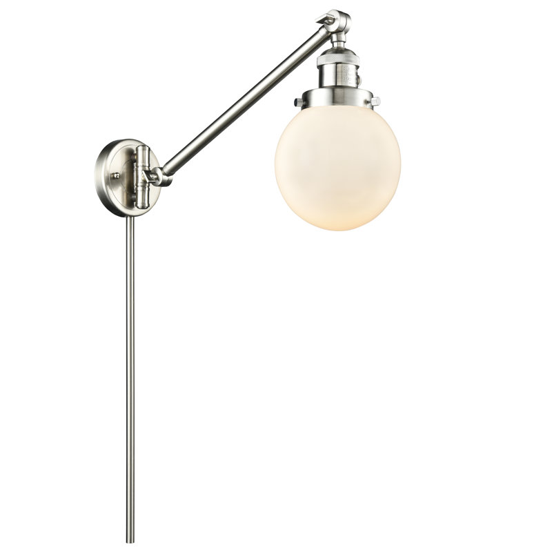 Lampe murale avec bras pivotant 6 po Shauna Beacon, Blanc mat, Incandescente, Nickel satiné brossé