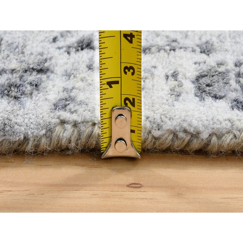 Tapis de couloir gris en laine noué à la main 2 pi 6 po x 6 pi 98ADC17CA5564785BF661AF6D789782B