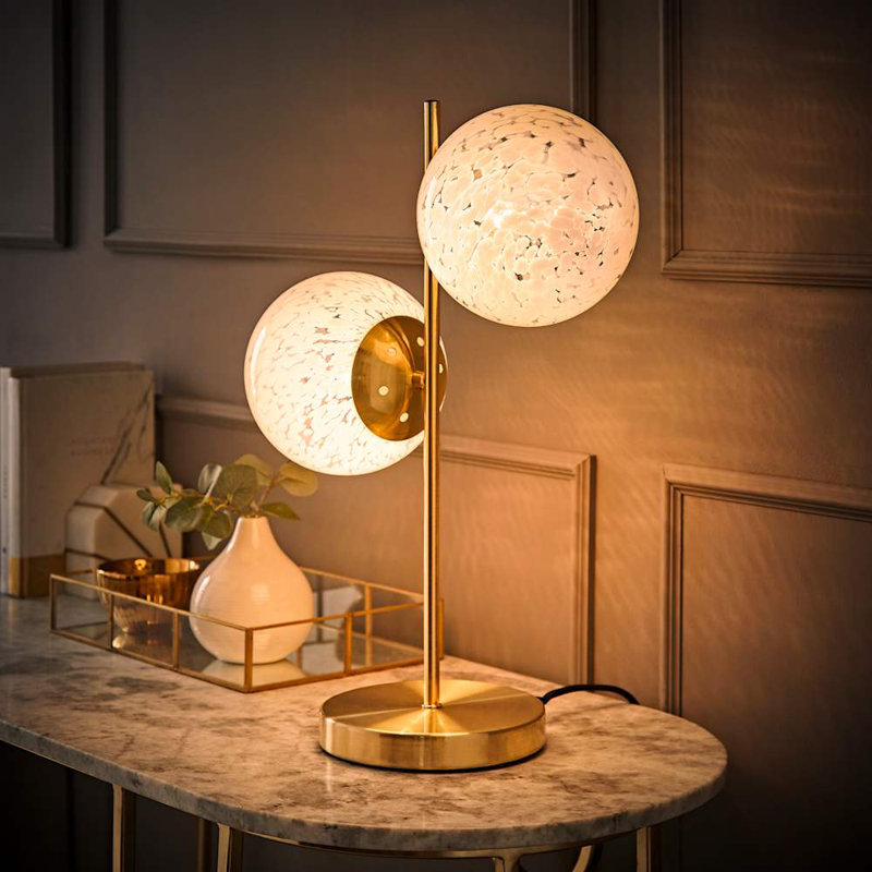 Alahnna Metal Table Lamp