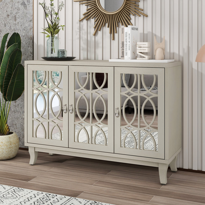 Buffet 47,46 po Deantwan, Champagne