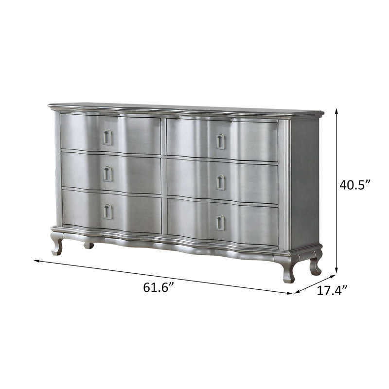 Commode 6 tiroirs l 61,6 po en argent