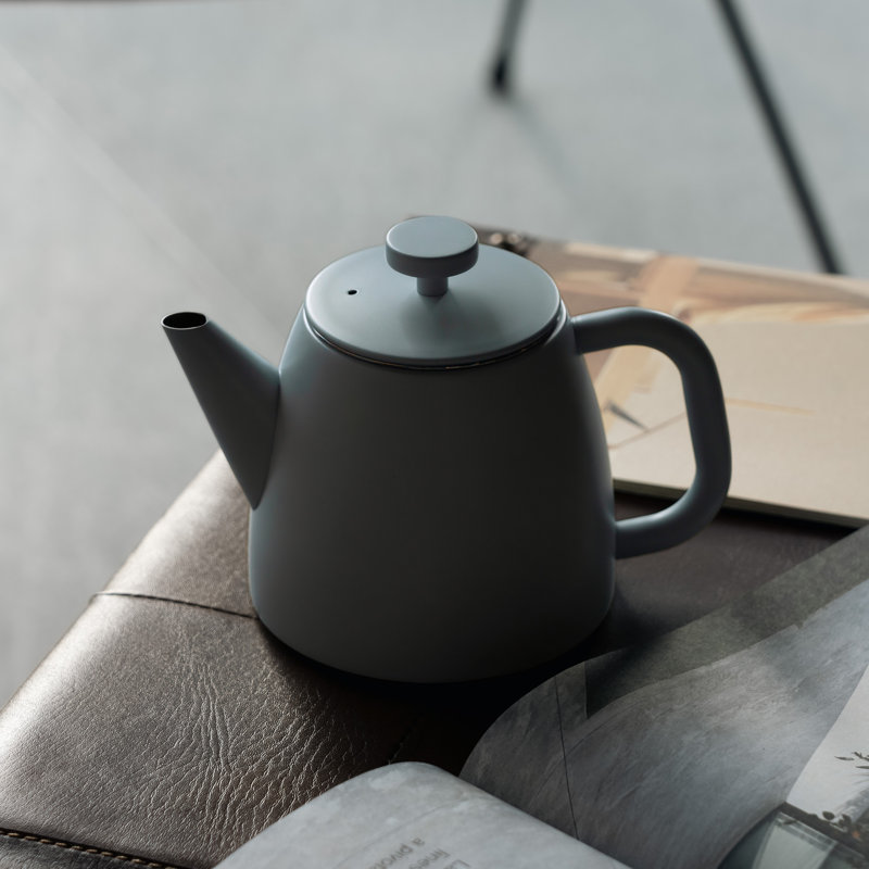 Café Olé Kelham Double Wall Stainless Steel Teapot with Infuser Basket, Thermal Insulated, 600ml, 2-3 Cup Tea Pot, Grey