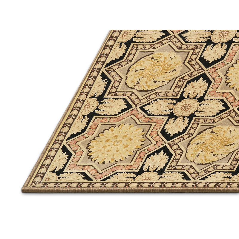 Tapis floral beige, Rectangle 5 pi x 7 pi
