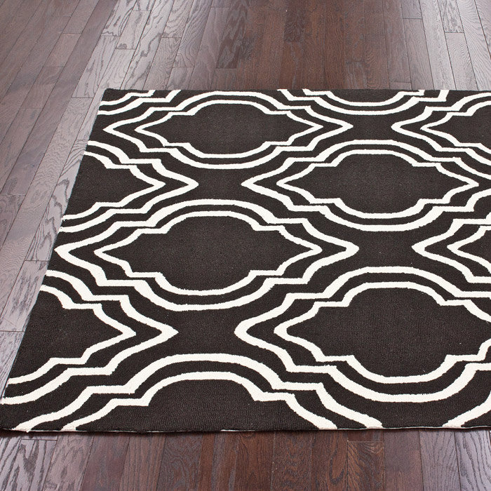 Geometric Indoor Rug, 7'6" x 9'6"