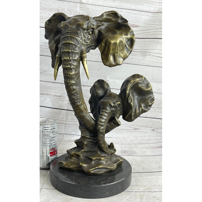 Yoad Figurines & Sculptures