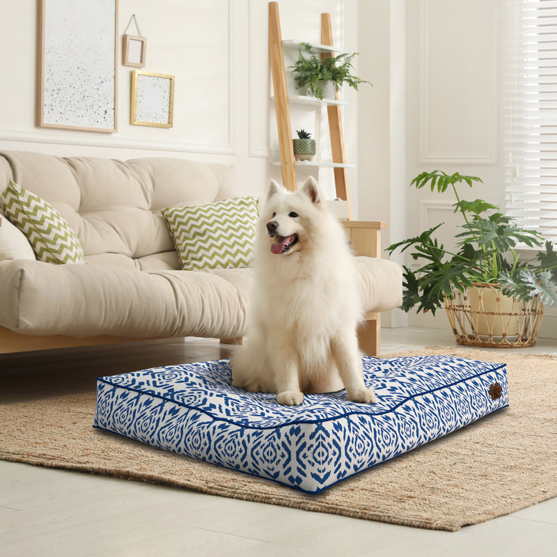 Geometric Polyester Pet Bed, Large (88.9cm W x 68.6cm D x 10.2cm H)