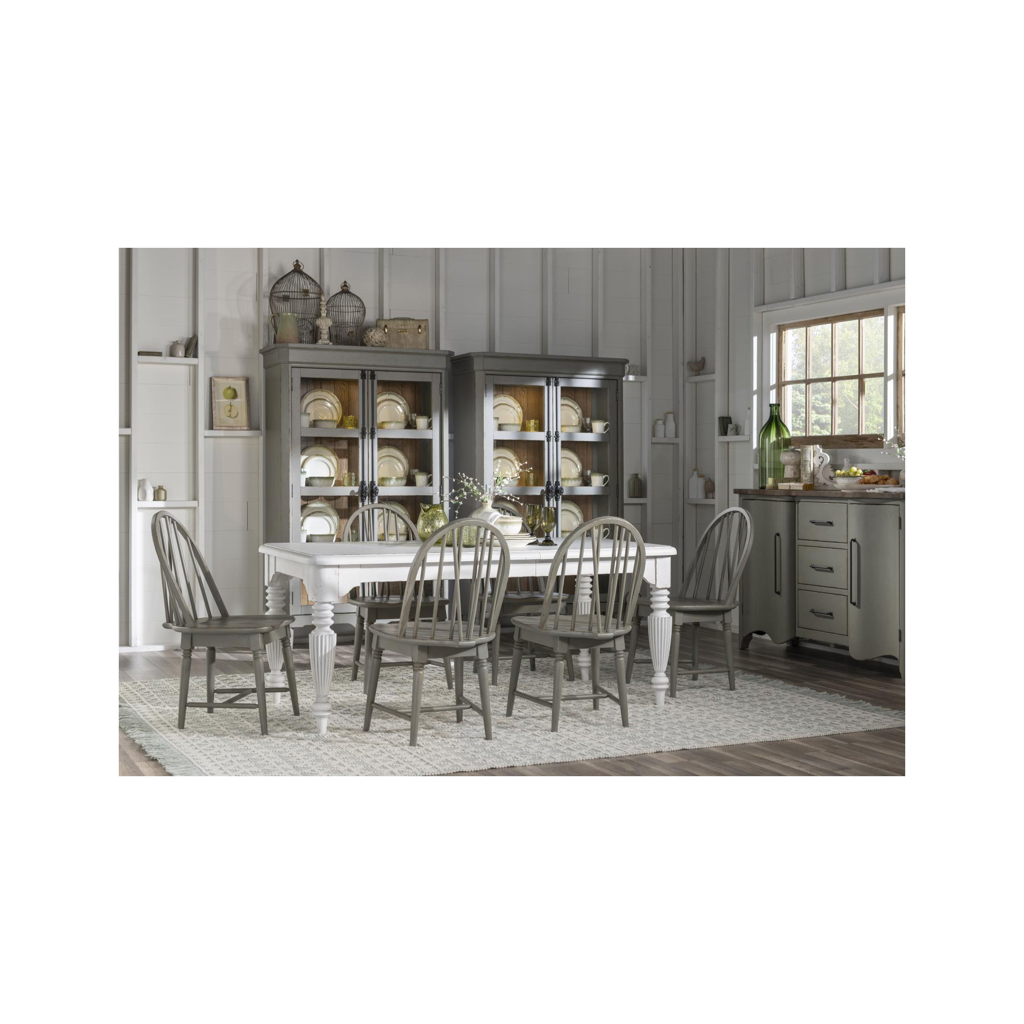 Country Living Extendable Dining Table 1