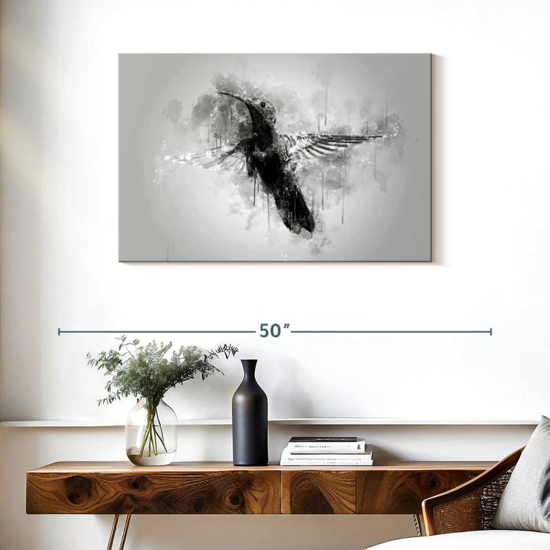 Small Hummingbird Black And White, H 24 po x l 36 po