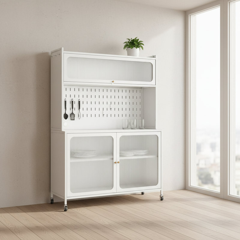 Buffet de cuisine autoportant avec roulettes et tablettes réglables
