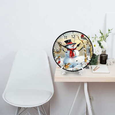 Round Wall Clock Christmas Snowman Silent Non-Ticking Decorative Clocks Battery Operated Quartz Quiet Desk Clocks For Home Kitchen Bedroom Bathroom