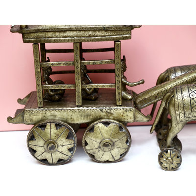 Chariot Bullock
