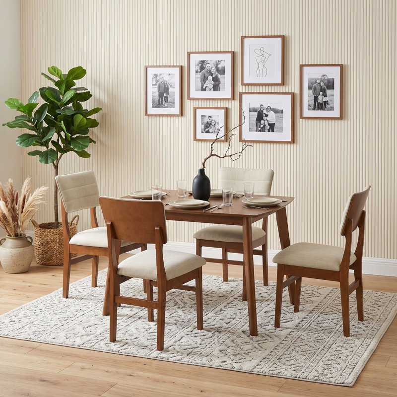 Ensemble de table de salle à manger 5 pièces avec table rectangulaire et 4 chaises rembourrées, Beige