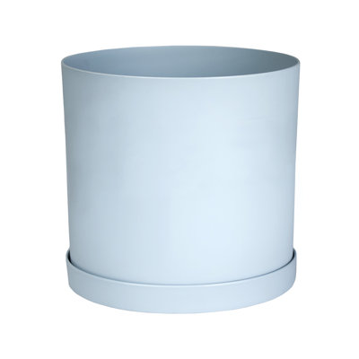 Modern Plastic Indoor/Outdoor Round Planter with Saucer