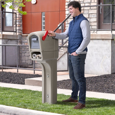 Step2 MailMaster Plus Post Mounted Mailbox