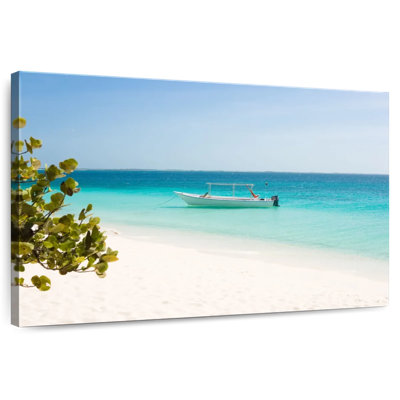 Bateau Mehar Los Roques Beach