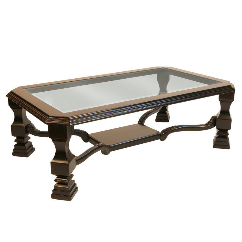  Table basse à quatre pieds