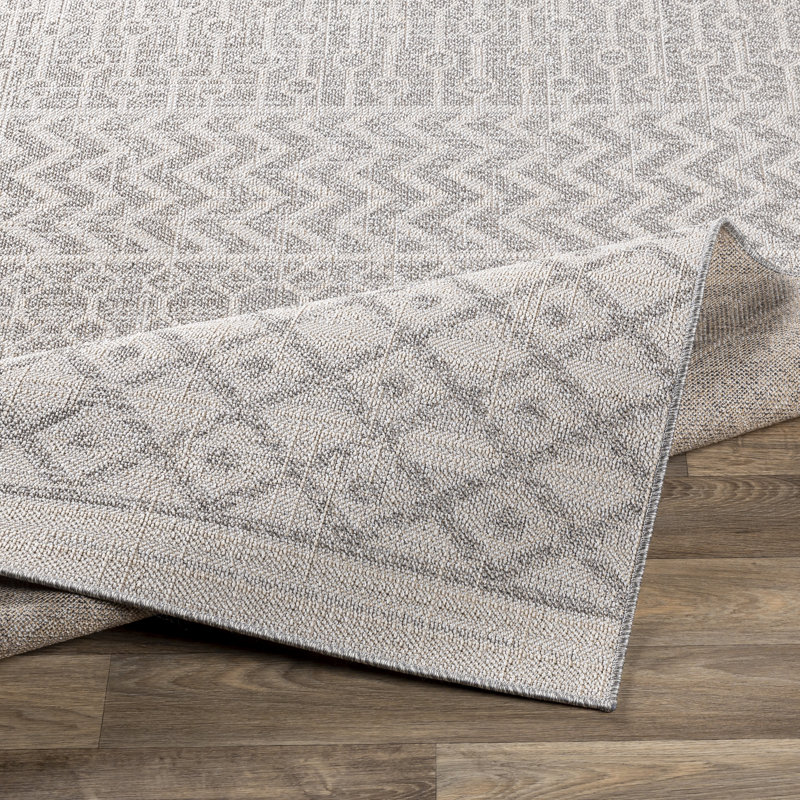 Cleethorpes Floral Indoor / Outdoor Rug, Rectangle 6'7" x 9'
