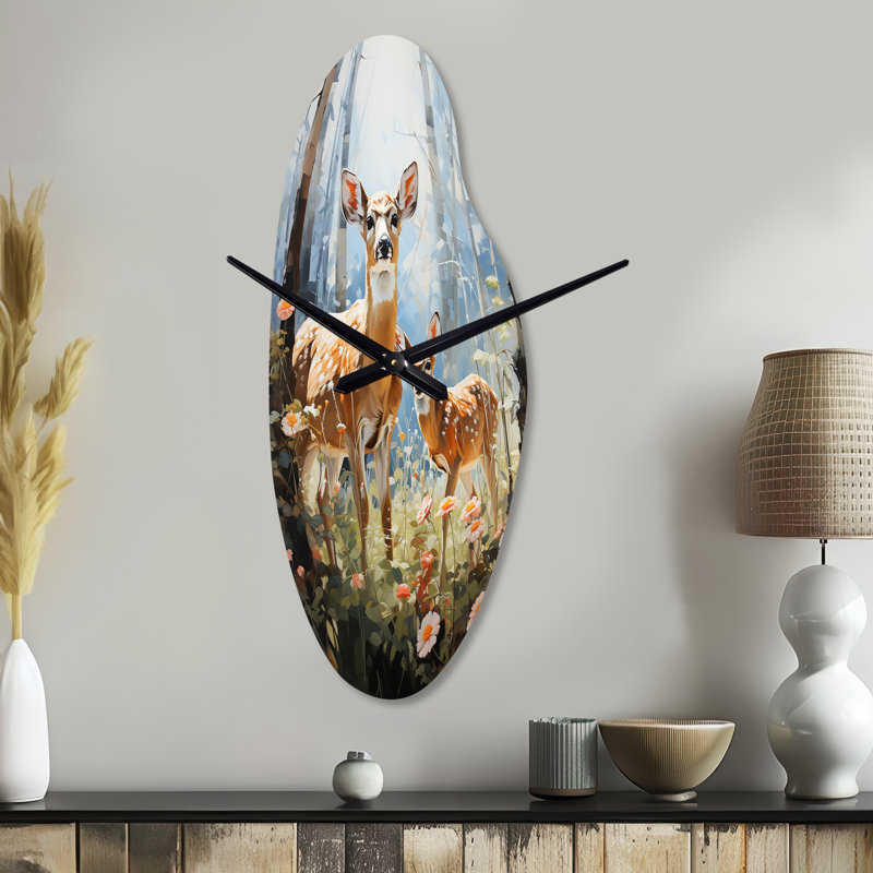 Horloge murale incurvée Roopnarine, Médium