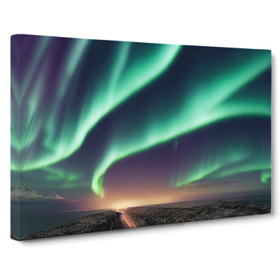 Incredible Northern Lights - Wrapped Canvas