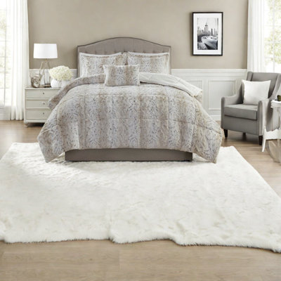 Luxurious Bedding Sets, Ultra-soft Polyester Faux Fur Comfort