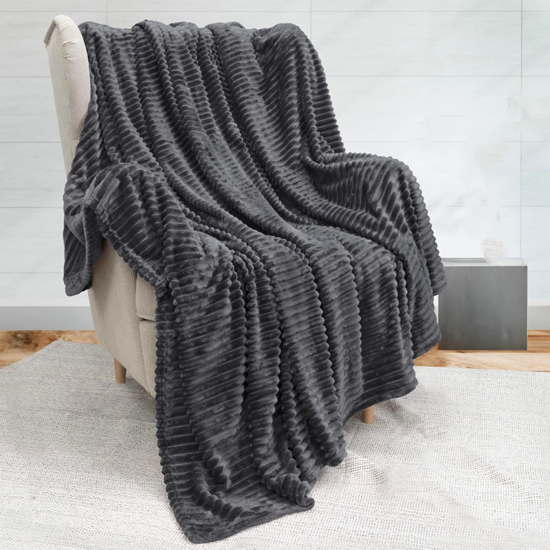 Jeté moelleux et moelleux Nestl, Grand, Gris foncé