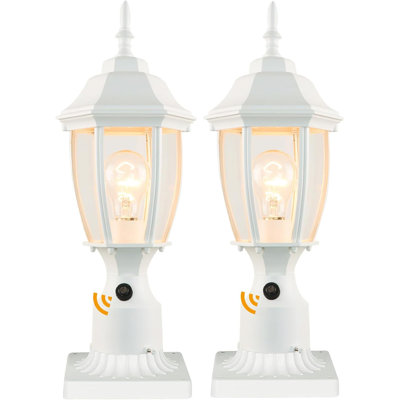 Lampadaire d'extérieur Dusk to Dawn câblé 120 V, lampadaire en aluminium imperméable, luminaire de jardin avec verre transparent, lampadaires d'extérieur pour la cour du jardin (paquet de 2)