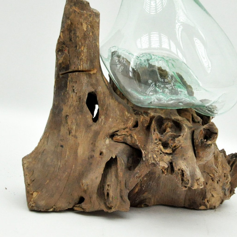 Kinsley Figurines & Sculptures