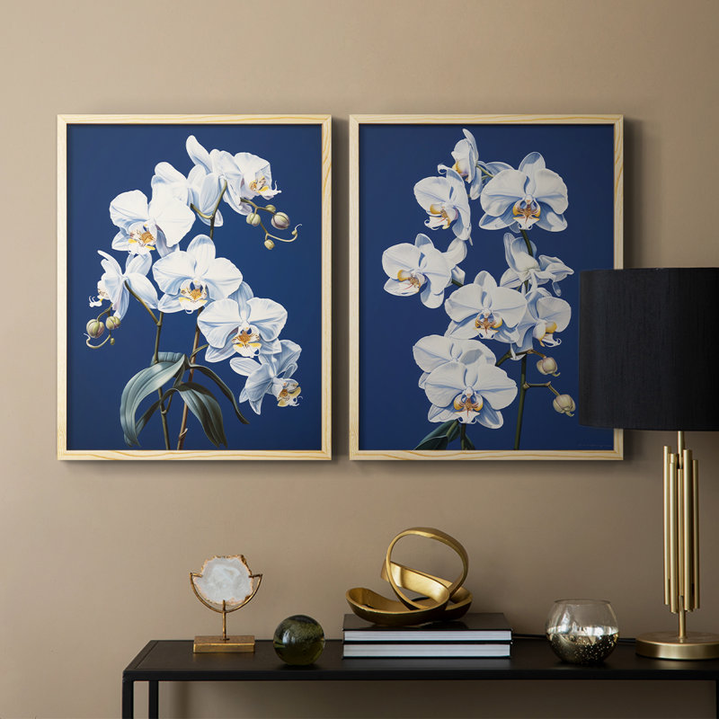 «FLORAL Series CLXVI», reproduction encadrée de qualité supérieure - prête à être accrochée - aucun clou requis - aucun clou requis