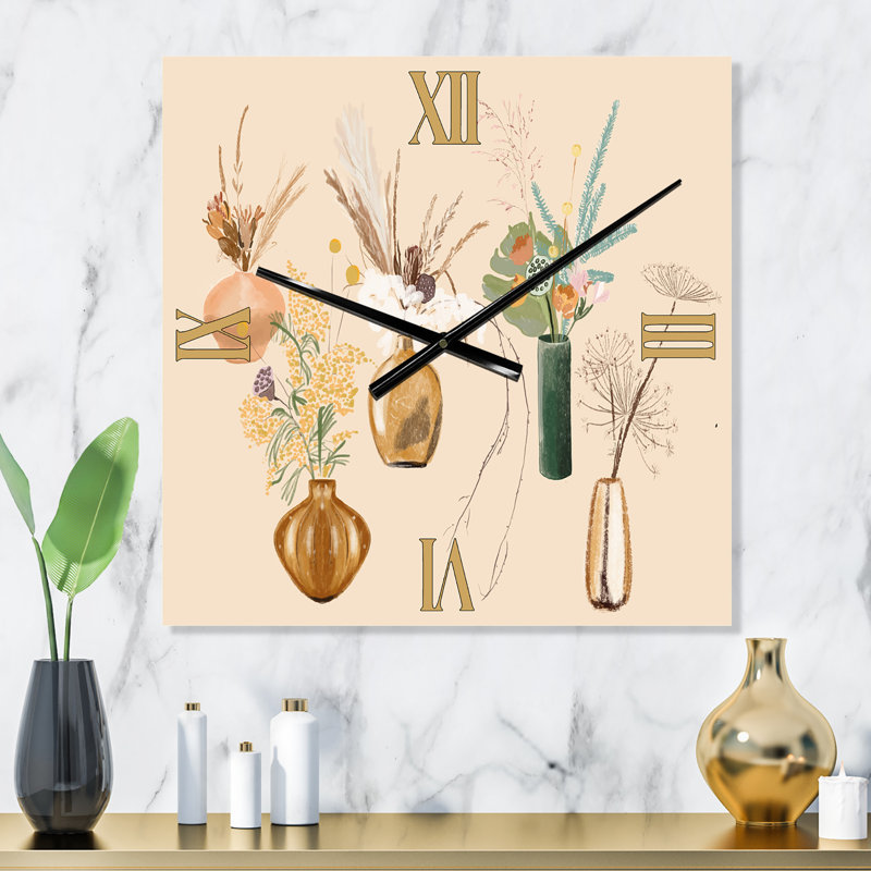 Bouquets de fleurs sauvages dans des vases dorés III - Horloge murale traditionnelle, Très grand