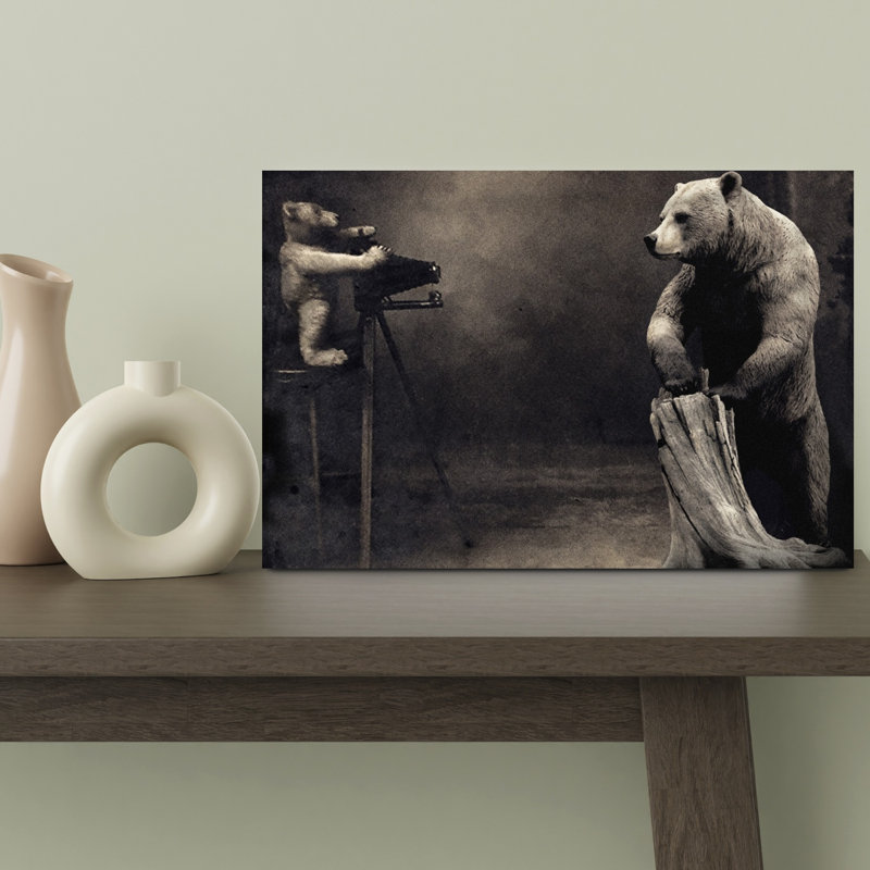 «Whimsical Bear», reproduction d'art mural, animal sauvage, 12" H x 18" W