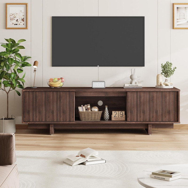 Meuble télé 55 po Farmhouse - Console multimédia en noyer avec porte ondulée et rangement, H 15,9 po x L 55,1 po x l 15,7 po