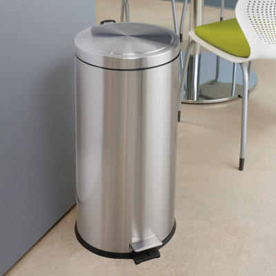 Stainless Steel 8 Gallon Trash Can