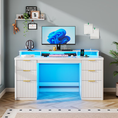 Bureau d'ordinateur de 63 po de largeur avec capteur de lumière 3 couleurs et prises de courant, table robuste avec support pour moniteur et tiroir pour classeur
