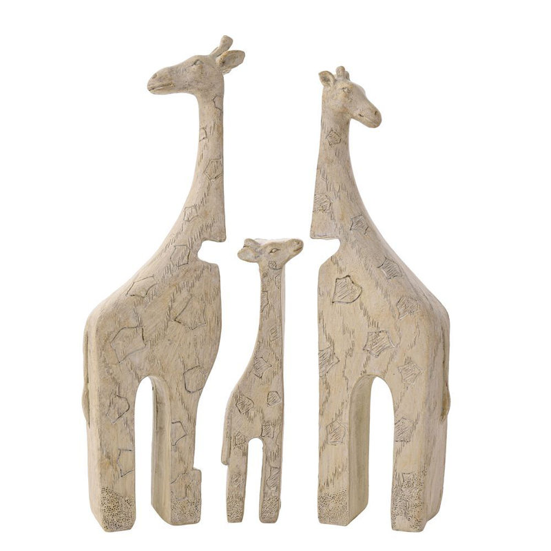 Figurines & Sculptures