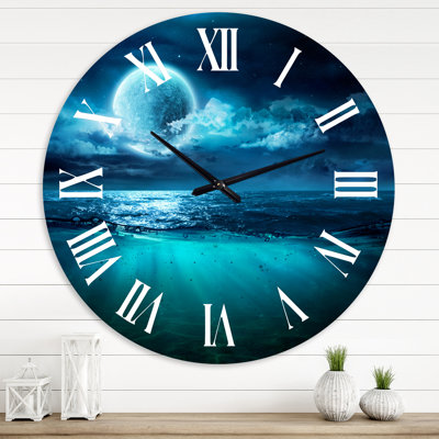 Horloge murale romantique nautique et côtière, lune romantique sur bleu profond II