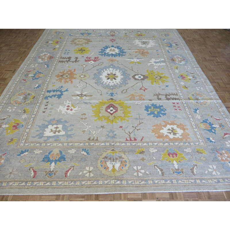 Tapis unique beige, gris et jaune de 12 pi 3 po x 14 pi 9 po